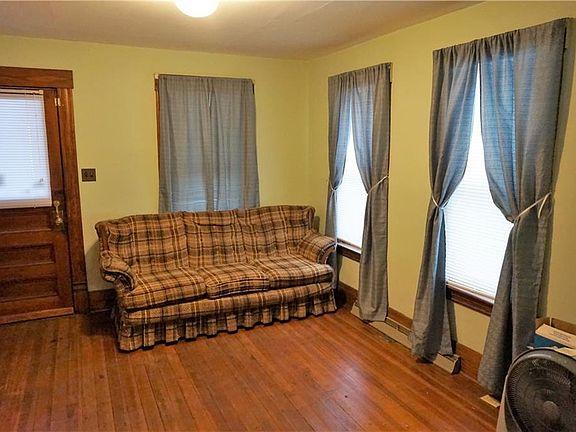 2nd image of 309 E Glen Ave