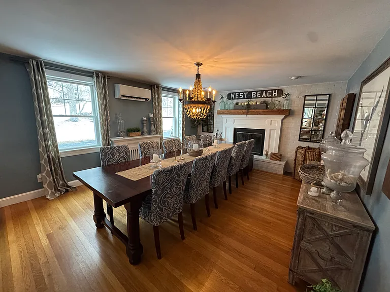 11 Rezza Rd — Photo 10