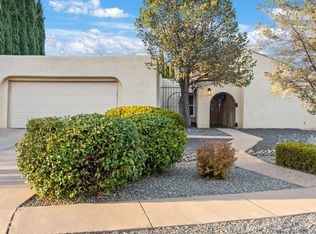 9405 Avenida Del Oso NE, Albuquerque, NM 87111