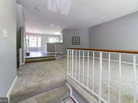 3rd image of 23 Lake Park Ct #973