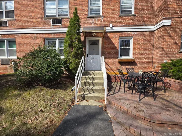 125 N Washington Avenue #2, Hartsdale, NY 10530