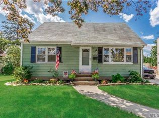 2500 Bellmore Ave, Bellmore, NY 11710
