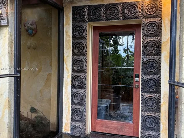 732 NW 43rd Ct, Oakland Park, FL 33309