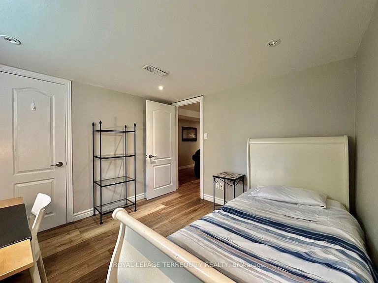 113 Scarboro Ave #BASEMENT — Photo 11