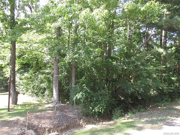 3rd image of 8914 Dakota Huse Ln
