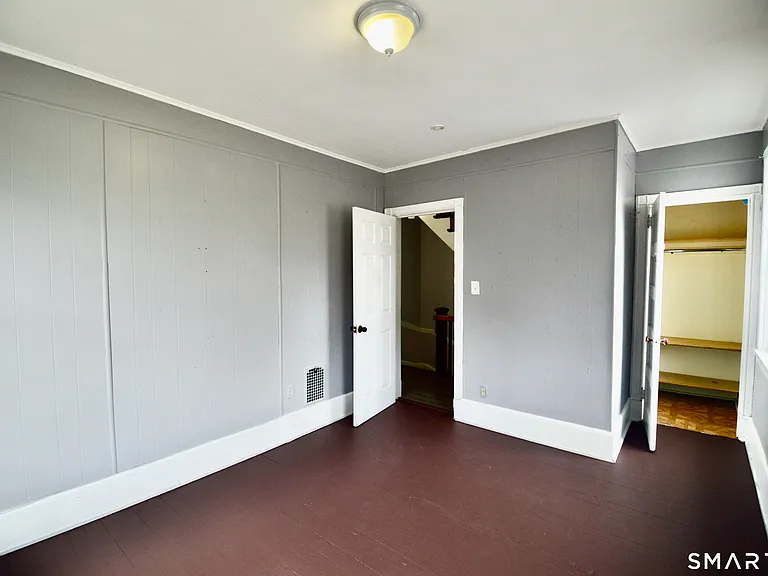 407 East Ave — Photo 11