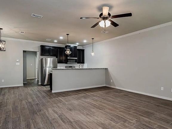 5th image of 515 Cooner St #A