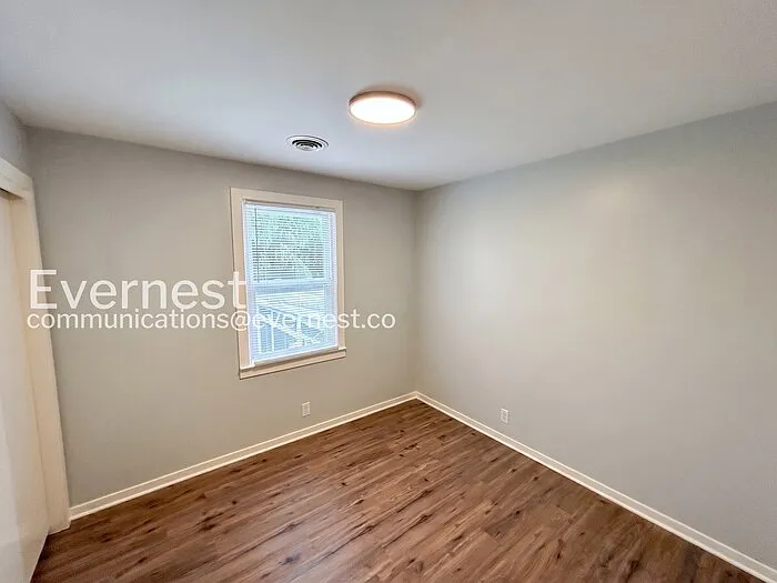 130 Roberta Dr — Photo 21