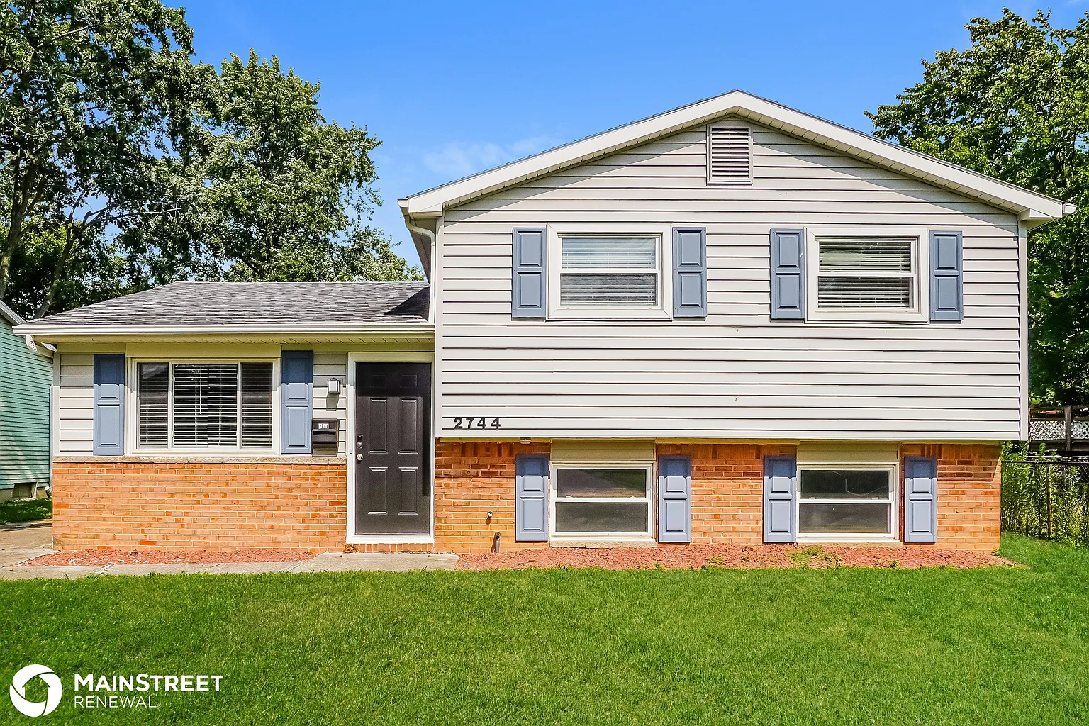 2744 Glenbriar St photo 1