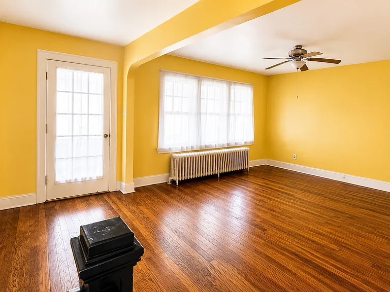 6 Edison Ave #2 — Photo 10