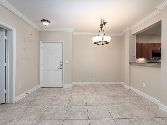 3rd image of 206 E South St Unit 1017