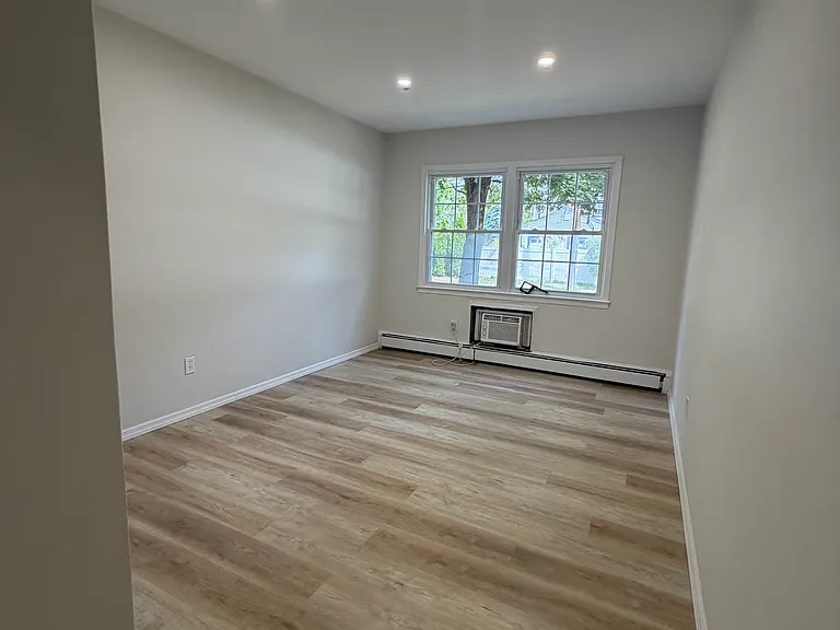 48 Stonehurst Blvd #C — Photo 19