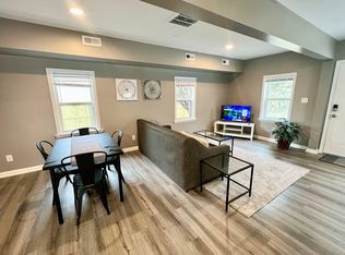 250 N 4th St #1, Hampton, VA 23664