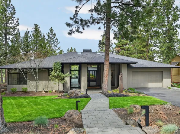 2600 NW Champion Cir, Bend, OR 97703
