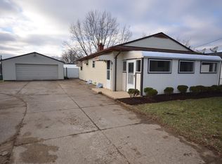 160 Kreiner Ave, Akron, OH 44312