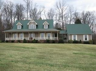 985 Darnall Ln, Huntingdon, TN 38344