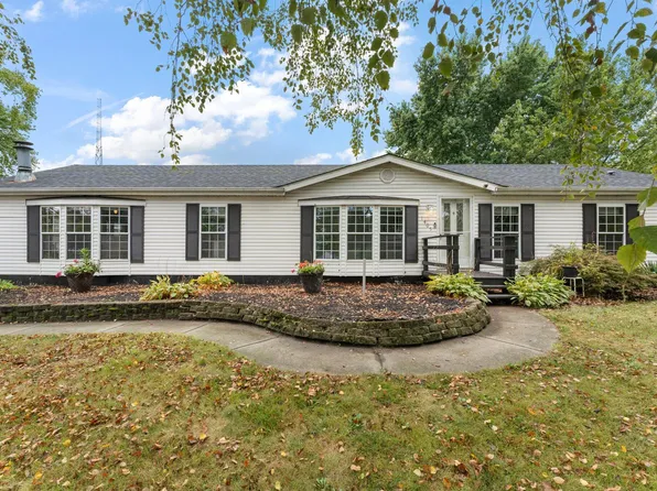 1405 W 179th Pl, Lowell, IN 46356