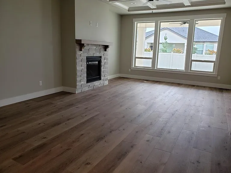 453 E Fox Bay St — Photo 4