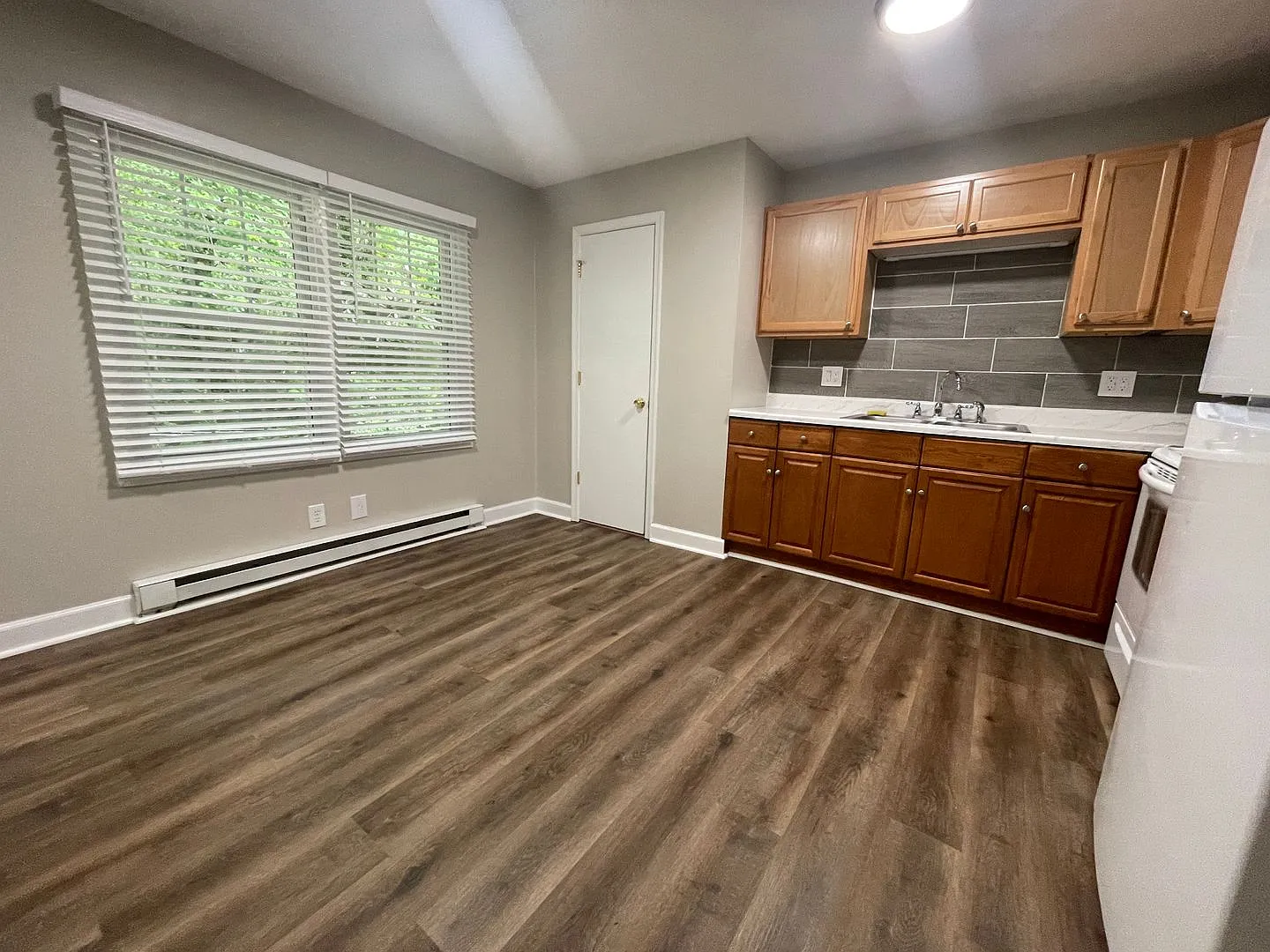 One story duplex — Photo 4