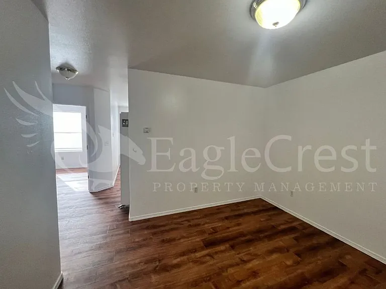 706 S College Ave — Photo 7