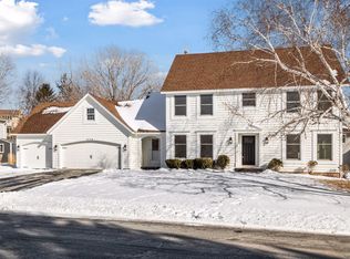 3724 Blackhawk Lake Ct, Eagan, MN 55122