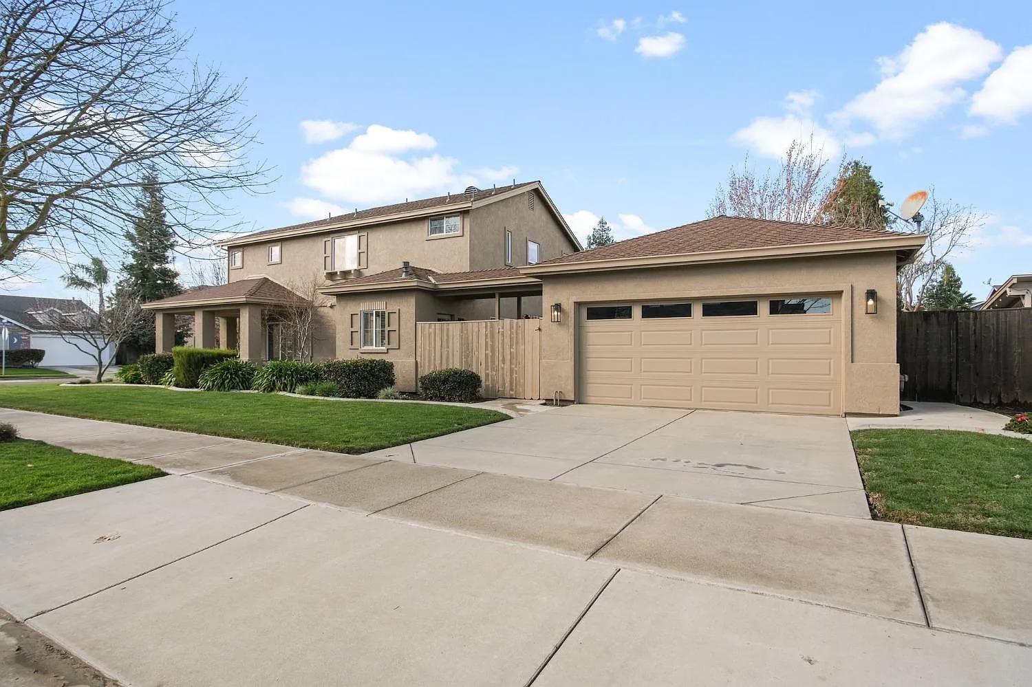 3 bed, 1800 sqft, $2,900 — Photo 2