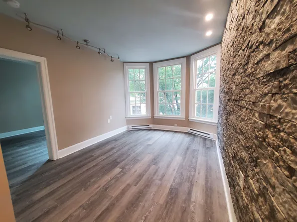 55-57 S Potomac St #201, Hagerstown, MD 21740