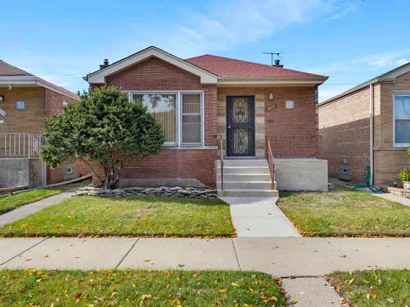 9018 S Ridgeland Ave, Chicago, IL 60617