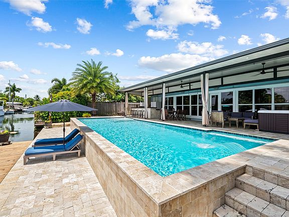 4th image of 2513 Flamingo Lane