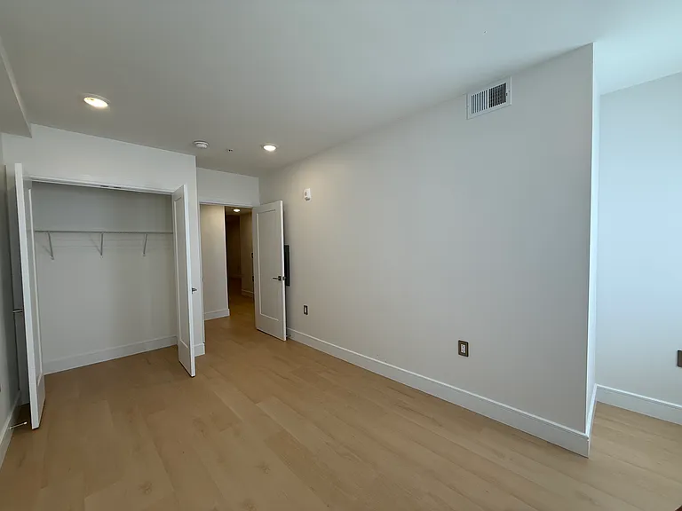 627 Valley Rd #C — Photo 11