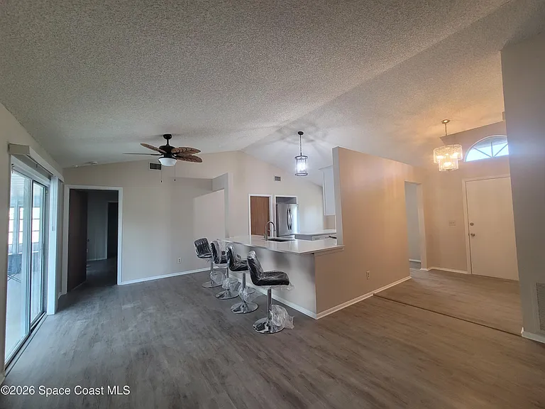 782 Simon St SE — Photo 42