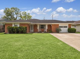 6131 Birdwood Rd, Houston, TX 77074