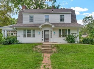 2131 Massachusetts St, Lawrence, KS 66046