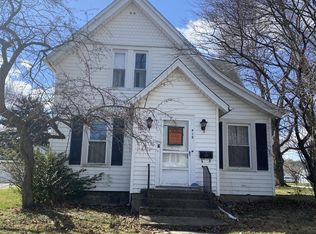418 Adams Ave, Huron, OH 44839