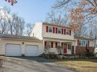 15 Abbott Rd, Wayne, NJ 07470