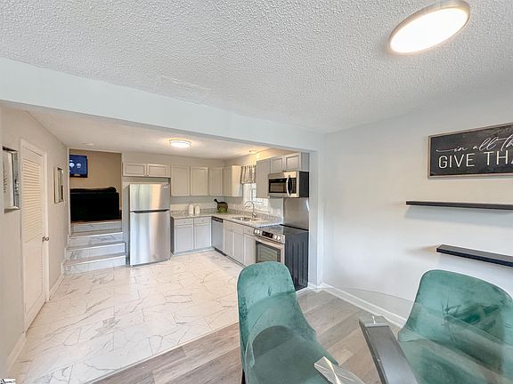 5th image of 7240 Claudia Dr