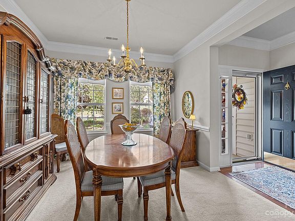 5th image of 7602 Hogans Bluff Ln