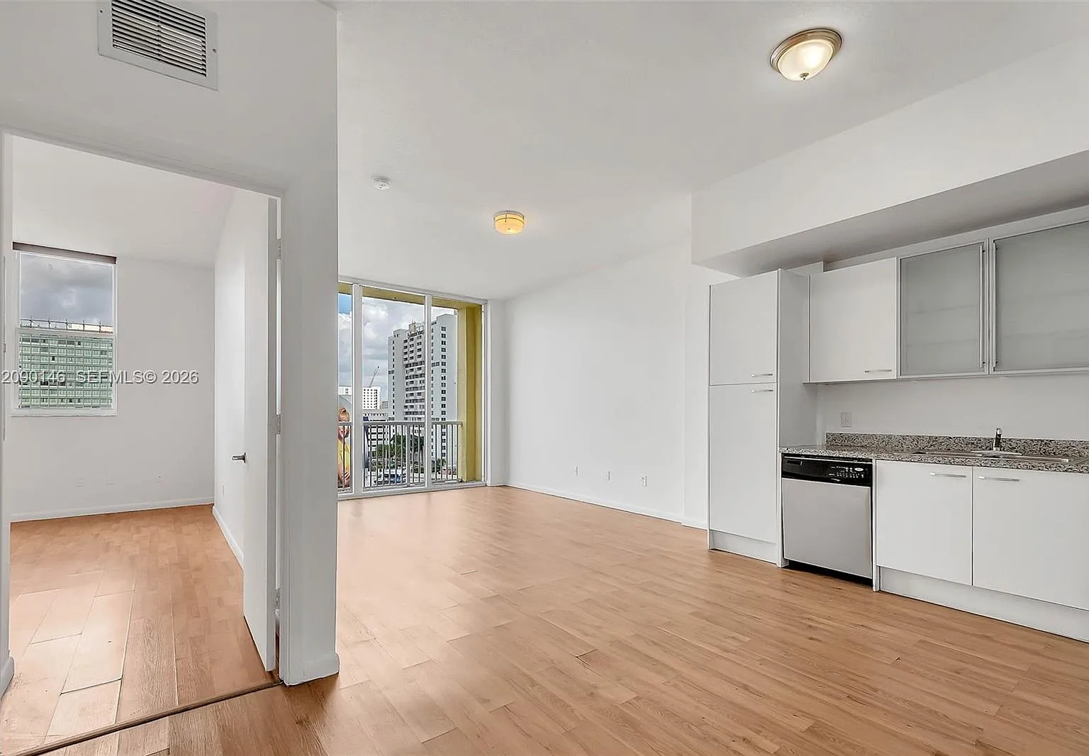 Highland Park Lofts Condo — Photo 1