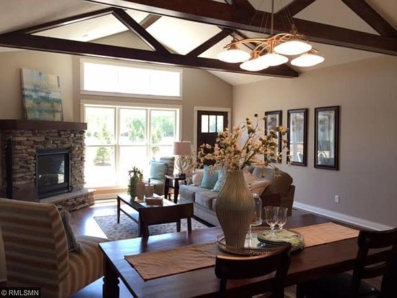 3rd image of 11379 Wildflower Dr N
