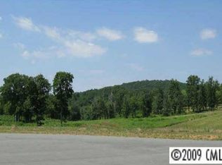 11&12 Calvert Ct, Marshville, NC 28103