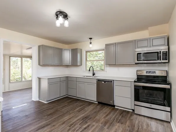 105 Oak St, Midway, KY 40347