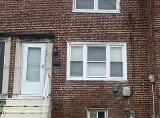 2919 Line St, Camden, NJ 08105