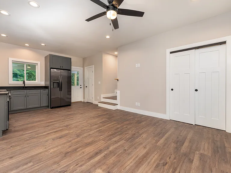 9 City Cove Ln — Photo 3