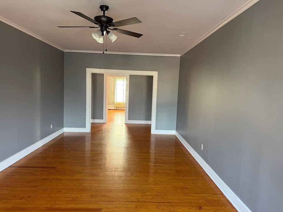 1st image of 41 1/2 S Paint St
