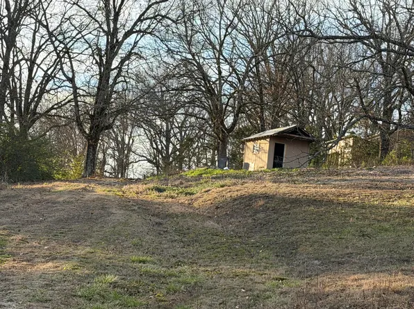 31 N 1st St, Batesville, AR 72501