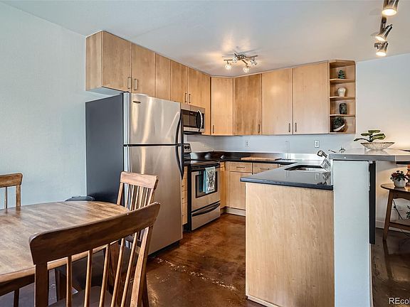 5th image of 500 E 11th Avenue #205