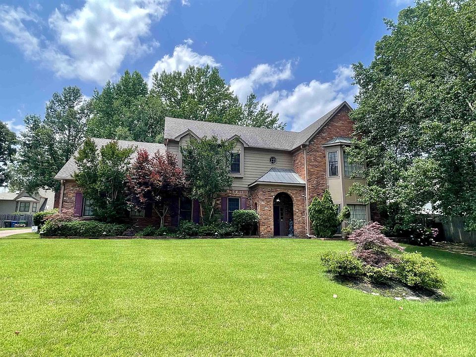 1st image of 3109 Highgate Dr