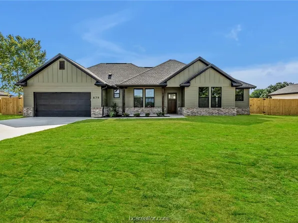 679 3rd St, Somerville, TX 77879