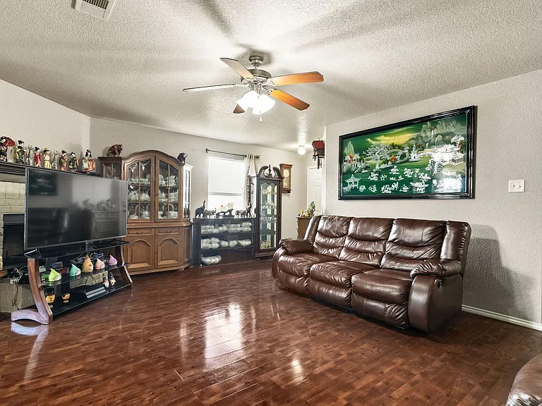 3901 Kevin Shaw Dr — Photo 10