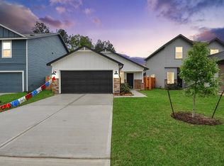 18728 Loom Dr, Conroe, TX 77306